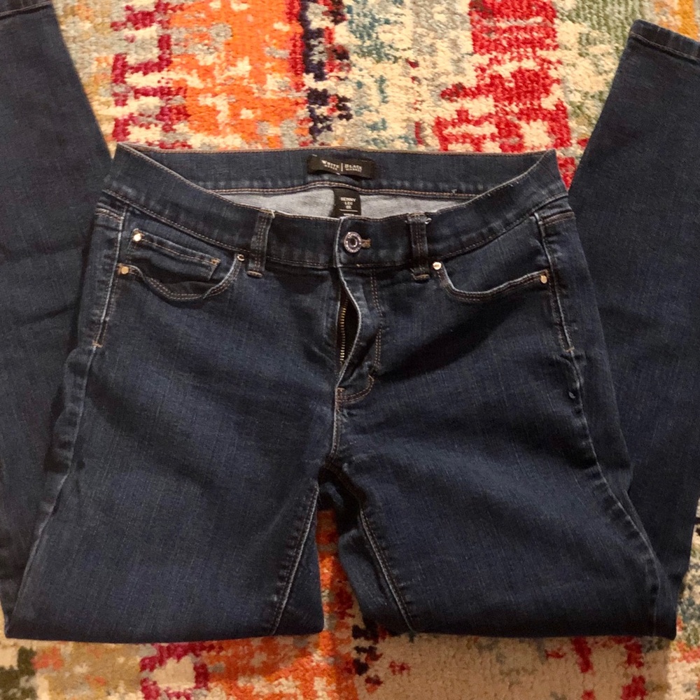 White & Black Skinny jeans size 8 skinny